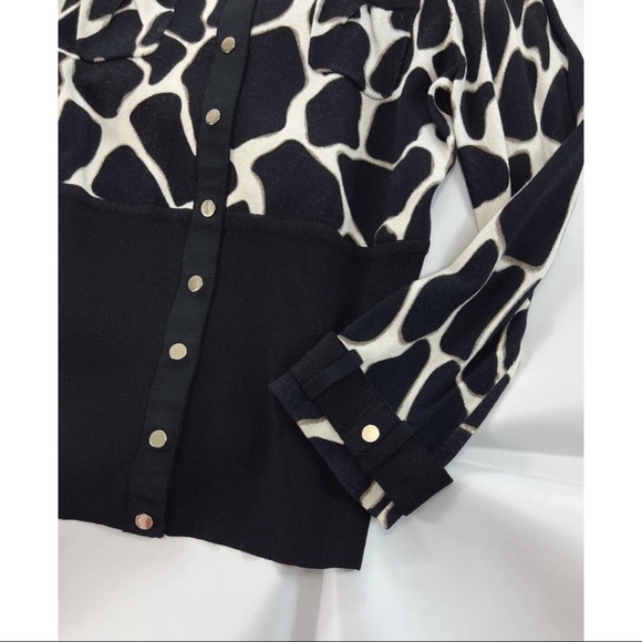 Etcetera Sz M Women Black Giraffe Print Cardigan Sweater Gold Button Color Block - Picture 5 of 8